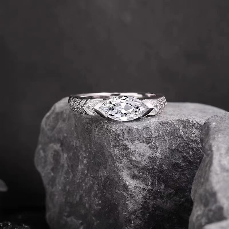 Moissanite Ring Split Ring